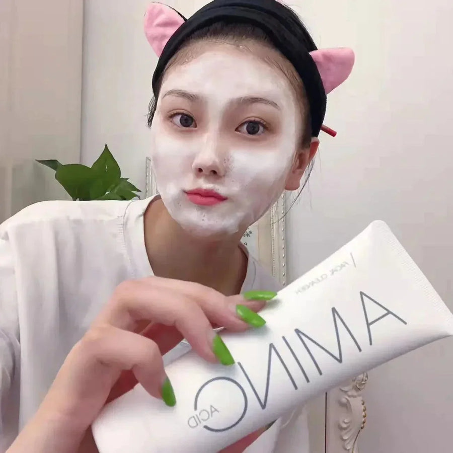 Amino Acid Hydrating & Oil Control Gentle Facial Foam Cleanser for clearer-looking skin