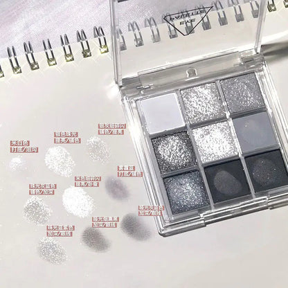 9-Color Eyeshadow Palette in 10 Punk Smoked