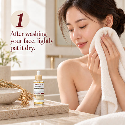 Step 1: after washing your face, lightly pat it dry