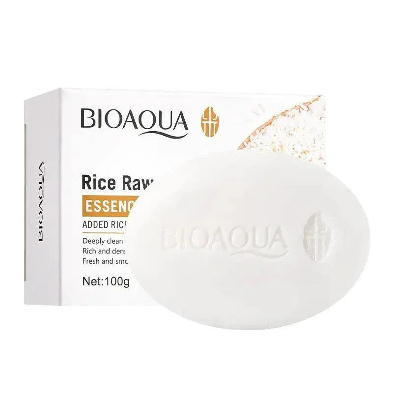 Rice essence skincare set packaging and bottles