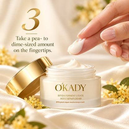 Step 3: take a pea-sized amount of the rich cream from the open jar on a fingertip